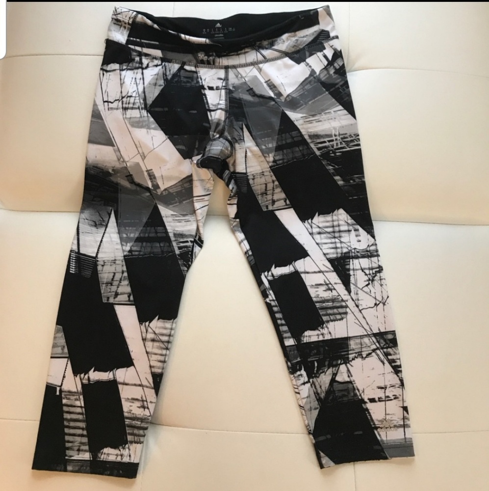 Adidas crop leggings